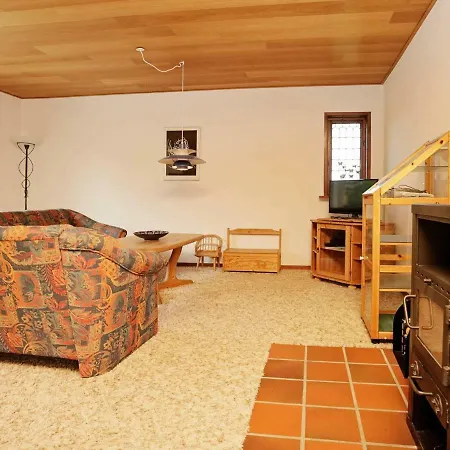 Three-bedroom Holiday In Bindslev 6 Kandestederne